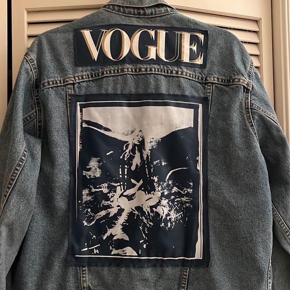 Levi’s vintage Jean jacket with leather vogue patch on the back - Picture 2 of 5